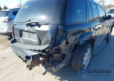 2008 Chevrolet Trailblazer Lt из США, поврежденный, VIN 1GNDT13S682191748